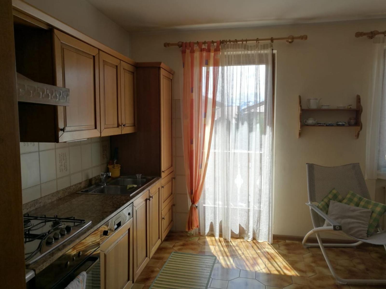 Casa Vacanze Paola Romeno Екстер'єр фото
