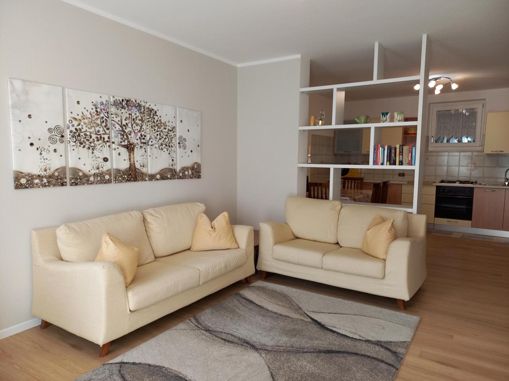 Casa Vacanze Paola Romeno Екстер'єр фото