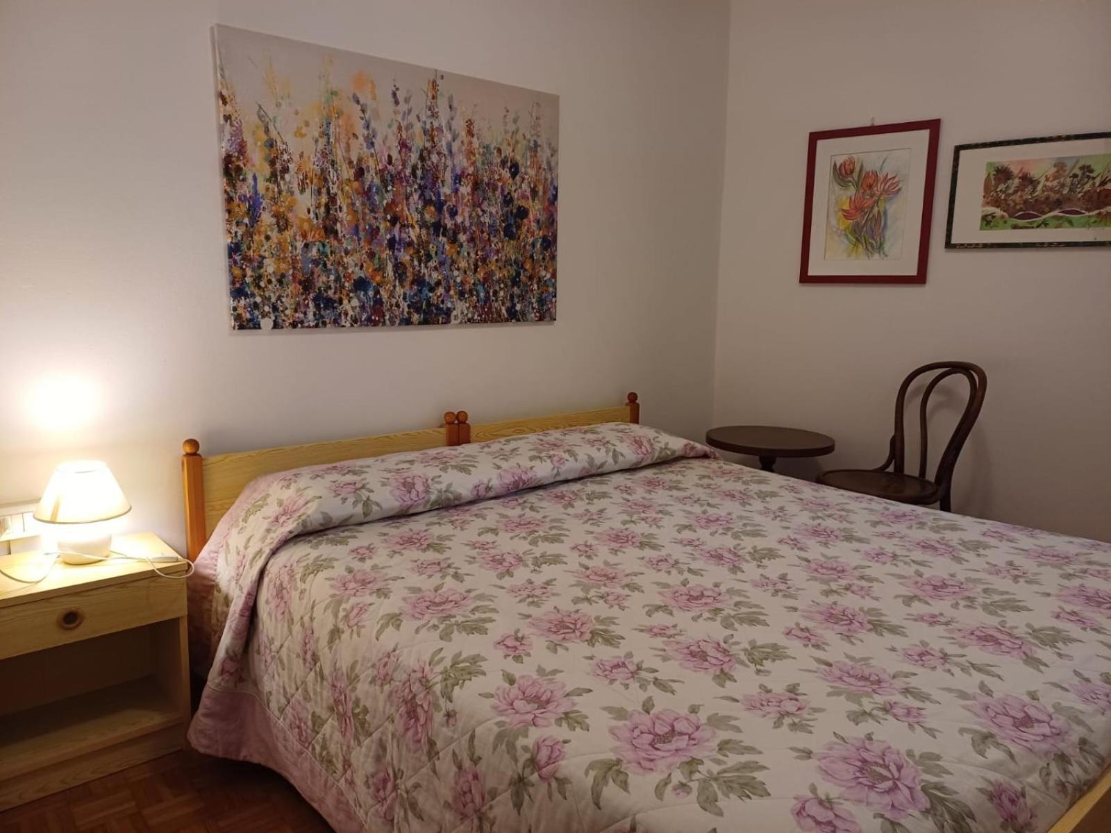 Casa Vacanze Paola Romeno Екстер'єр фото
